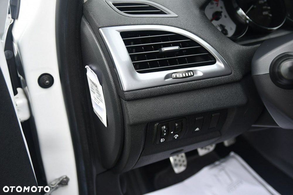 Renault Megane - 12