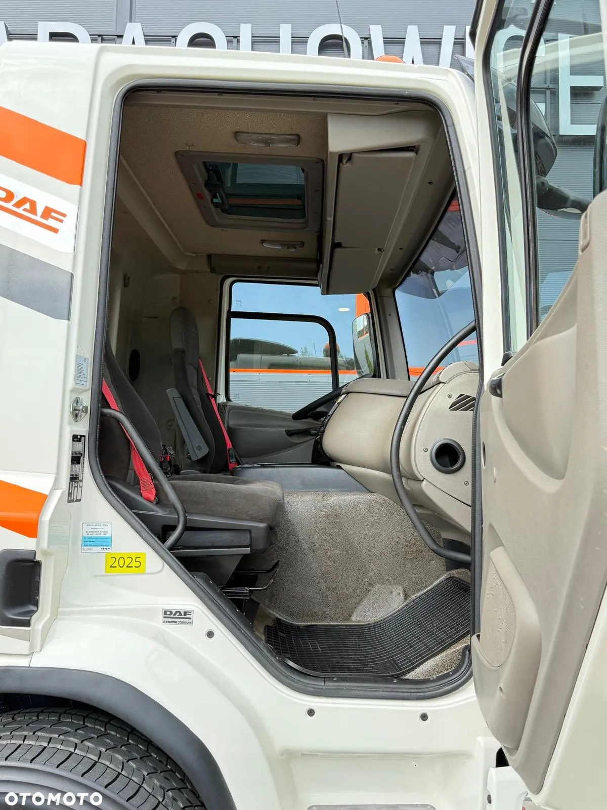 DAF DAF CF 75.310 / E5 / 6x2 / laweta + żuraw PALFINGER PK 18002 EH / platforma , pomoc drogowa , skrzynia - 34
