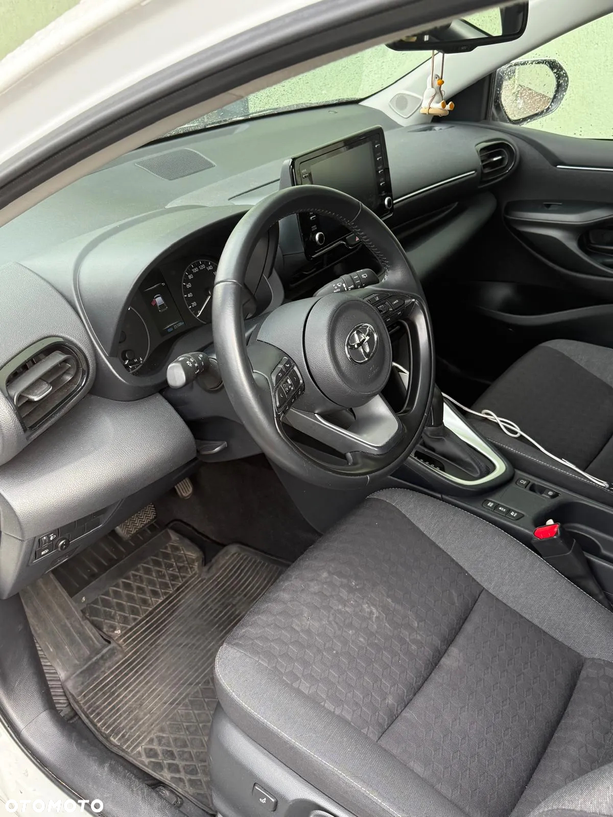Toyota Yaris - 5