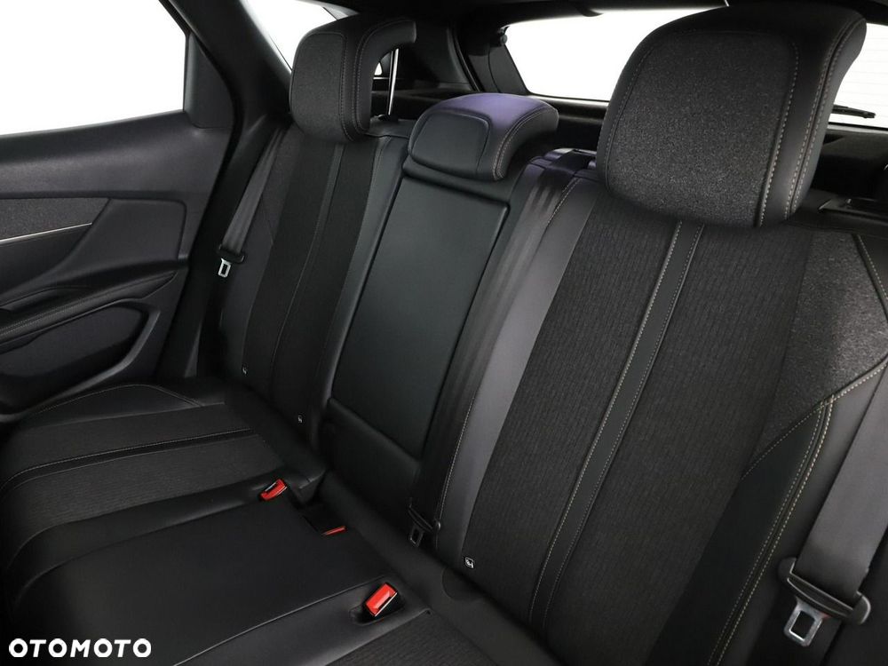 Peugeot 3008 - 18