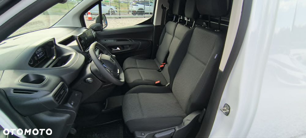 Peugeot Partner - 8