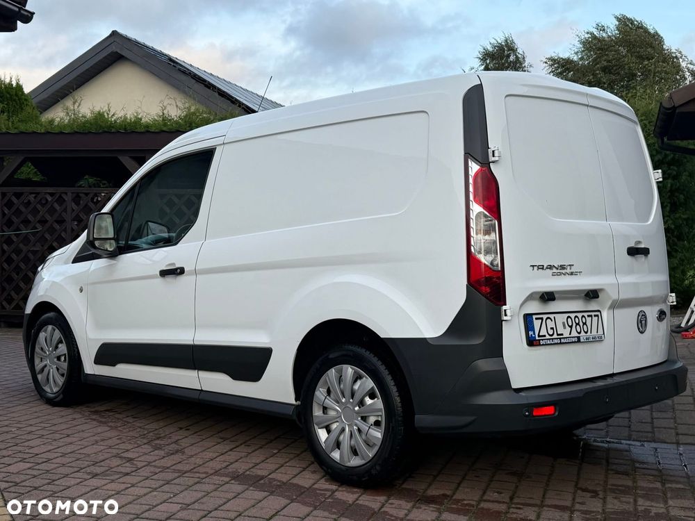 Ford Transit Connect - 3