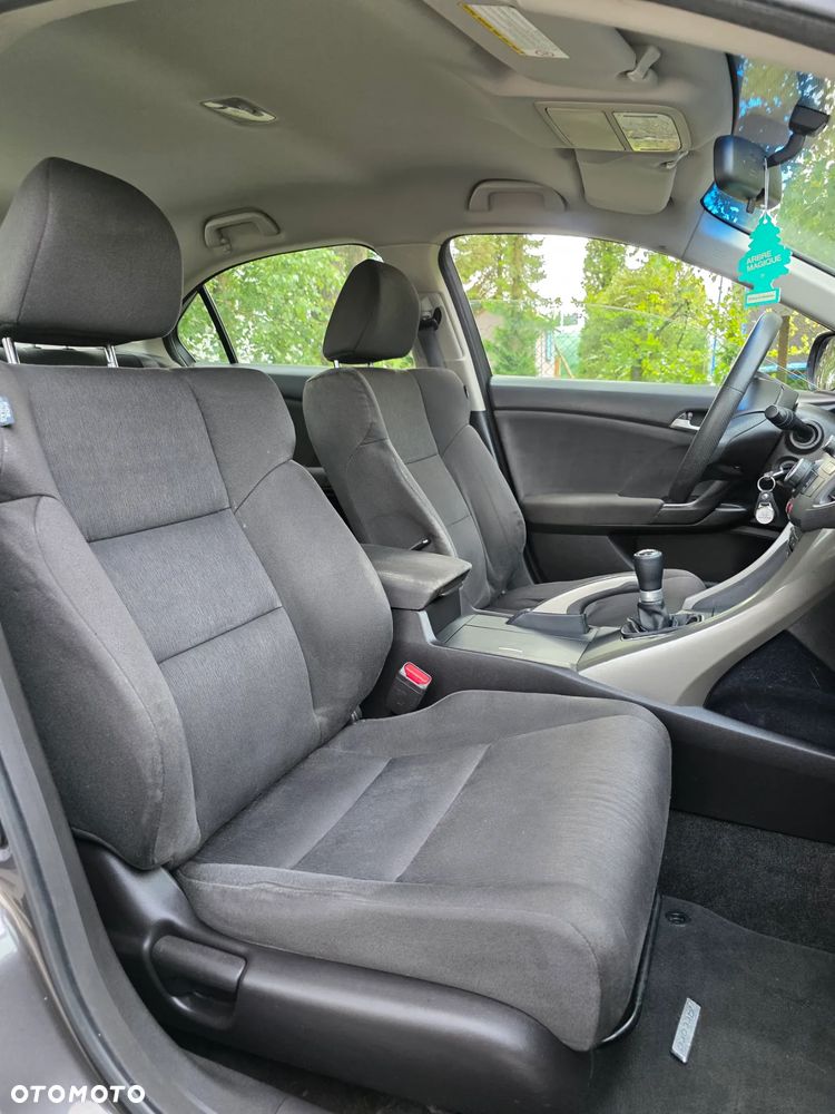 Honda Accord 2.0 Elegance - 24