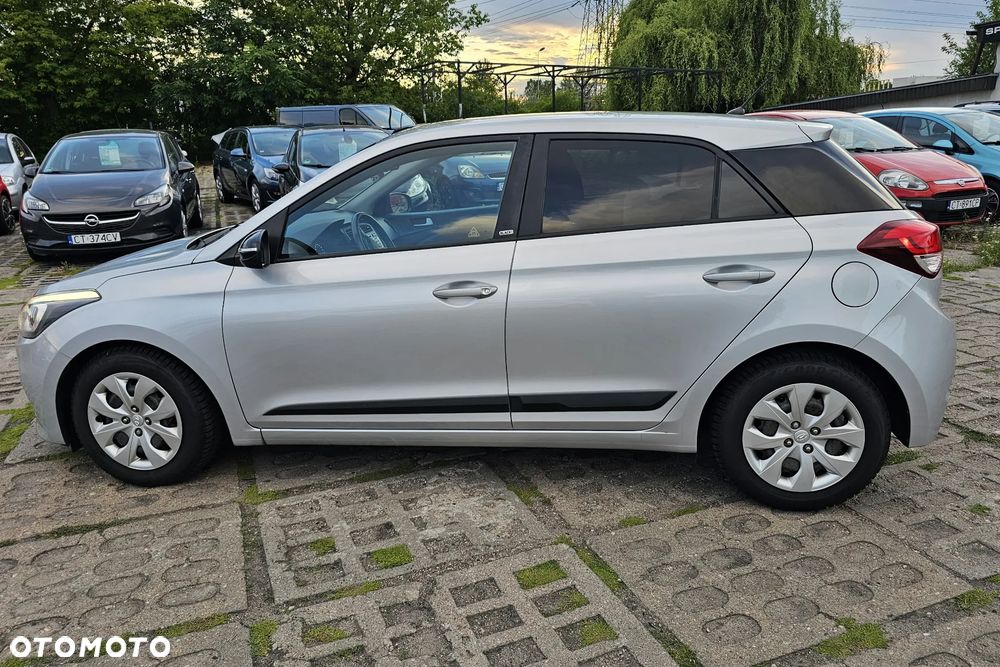 Hyundai i20 - 8