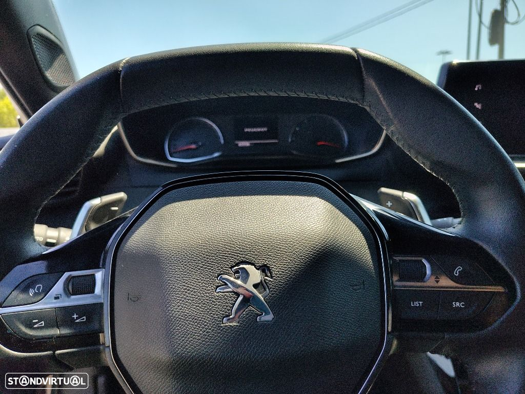 Peugeot 2008 1.5 BlueHDi Active Pack EAT8 - 13