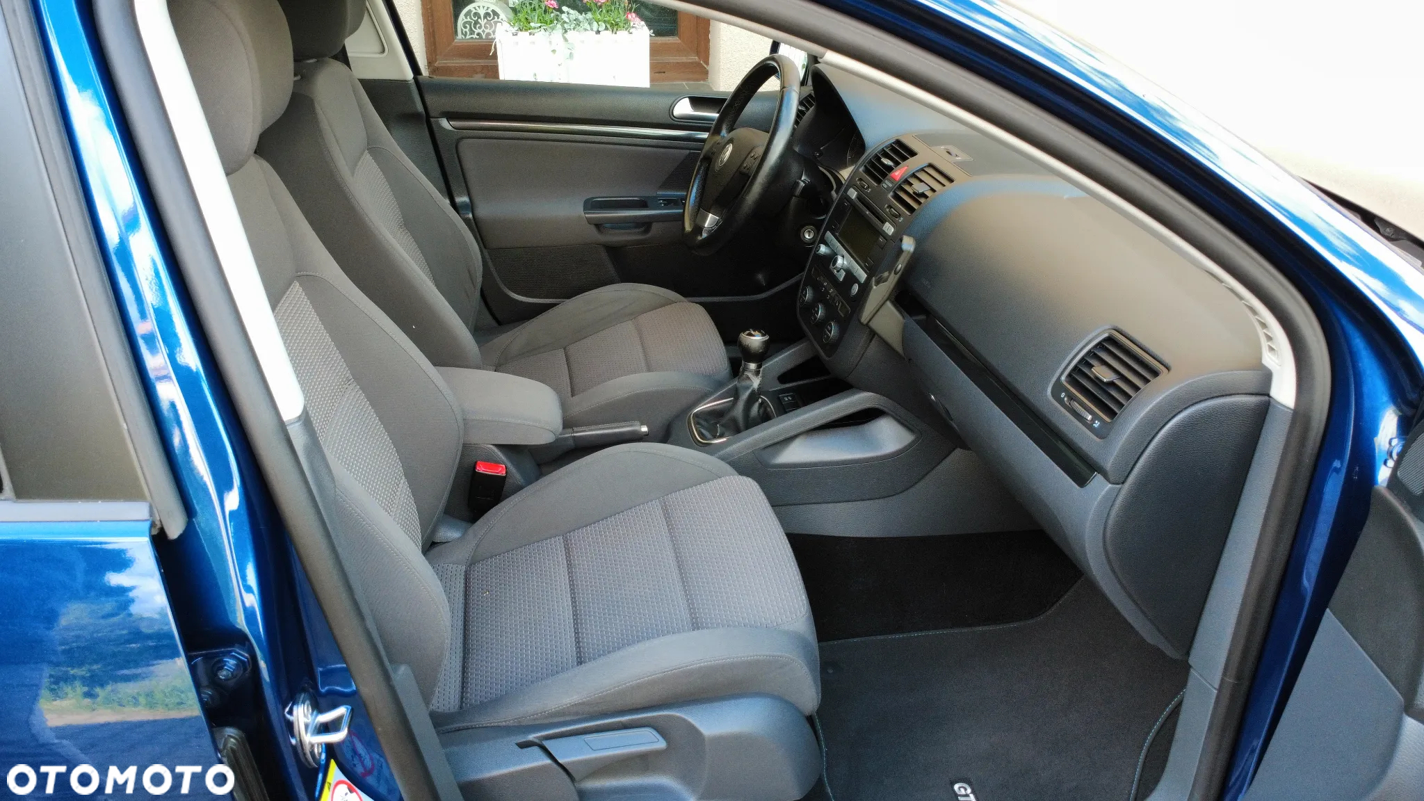 Volkswagen Golf 2.0 TDI DPF GT Sport - 11