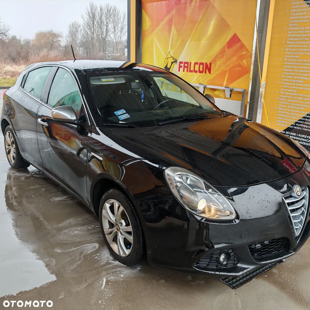 Alfa Romeo Giulietta - 2