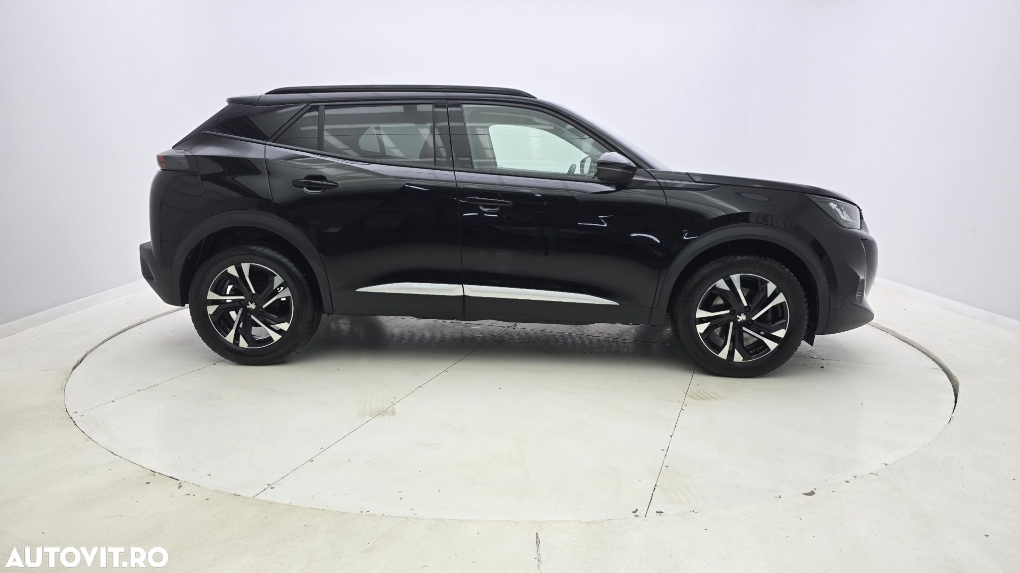 Peugeot 2008 - 6
