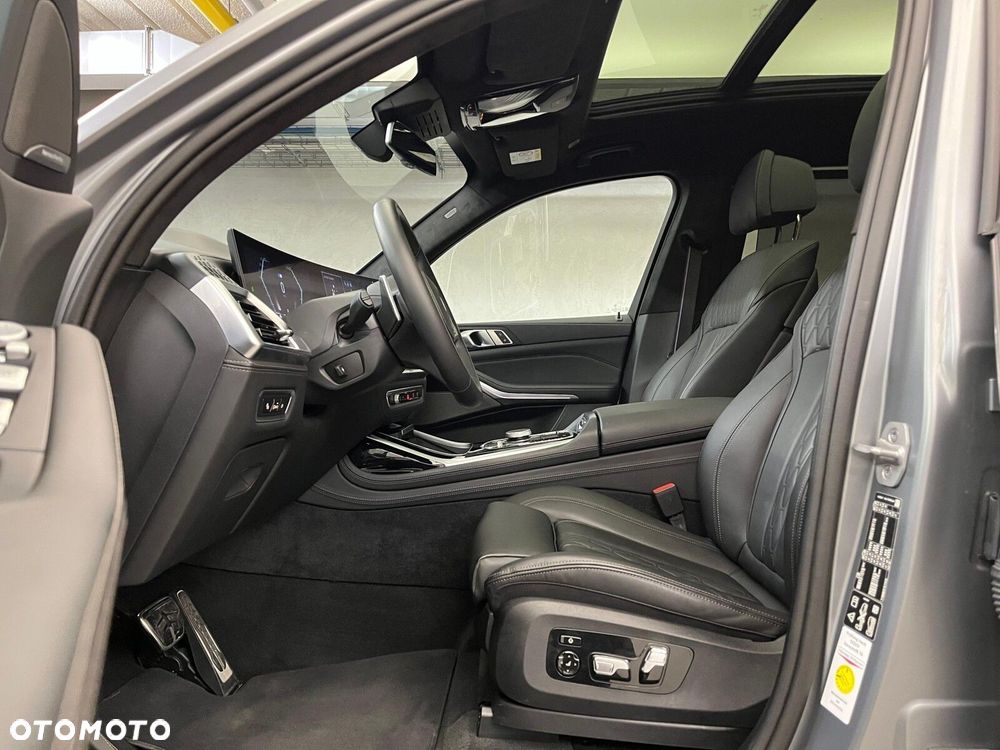 BMW X7 - 15