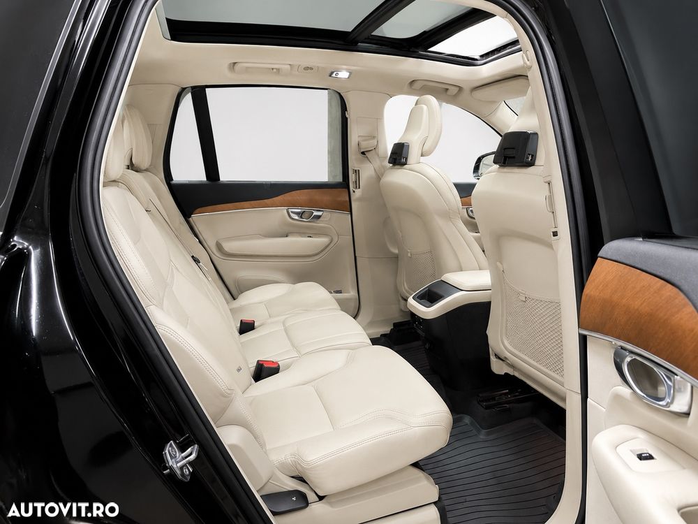 Volvo XC 90 D5 AWD Inscription - 9