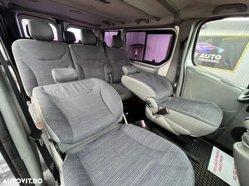 Renault Trafic - 16