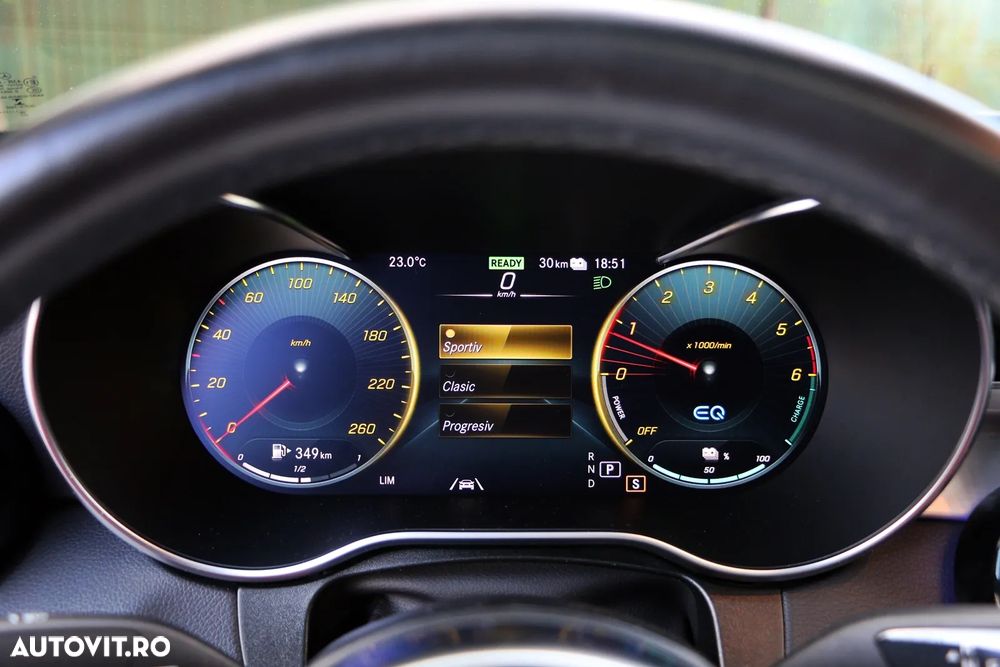 Mercedes-Benz GLC 300 de 4Matic 9G-TRONIC AMG Line Plus - 27