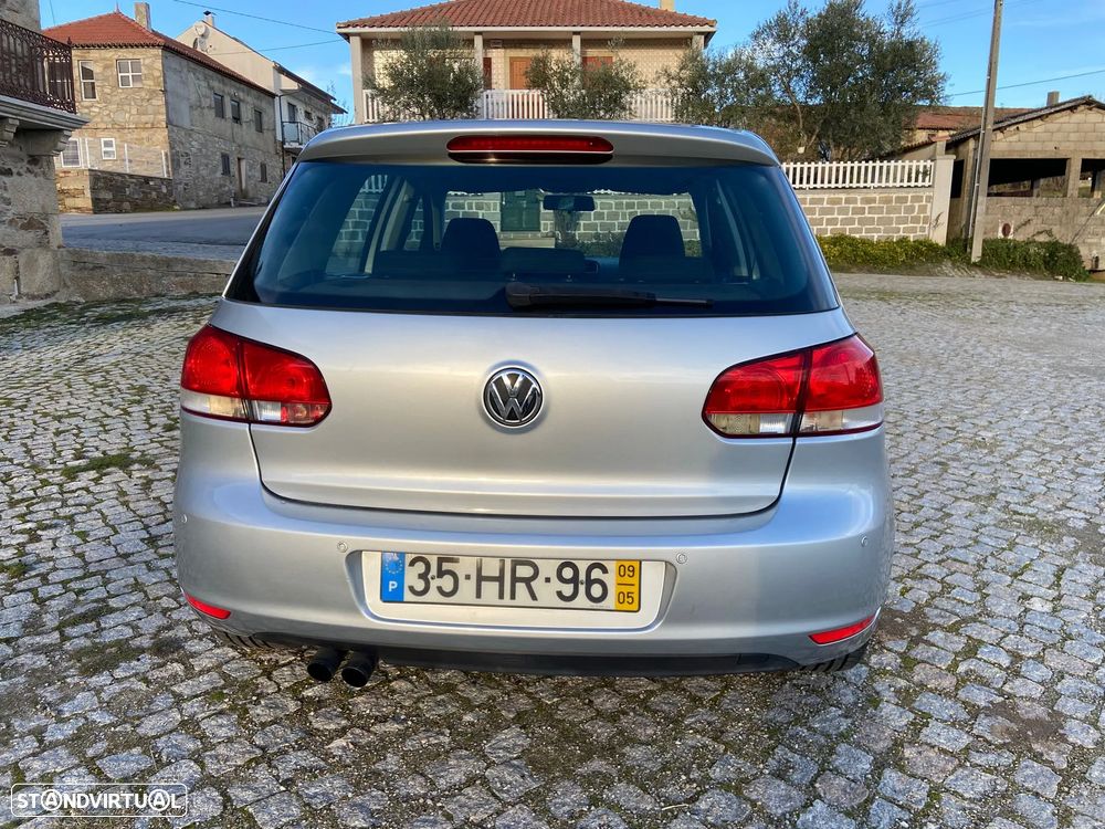 VW Golf 2.0 TDi Confortline - 7