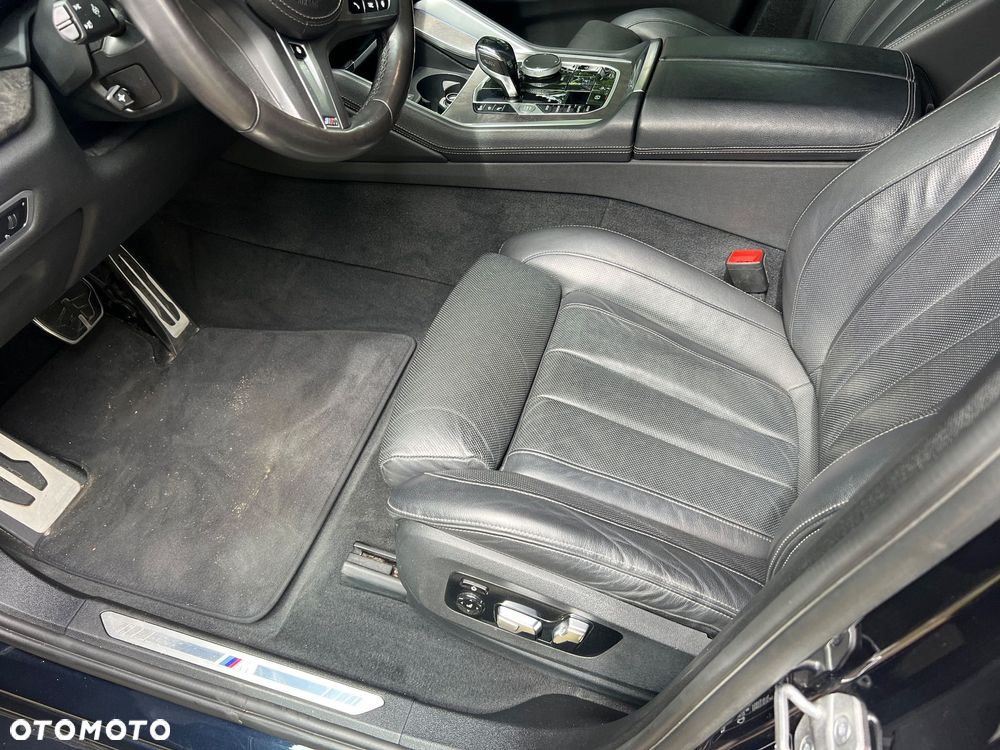 BMW X6 - 12