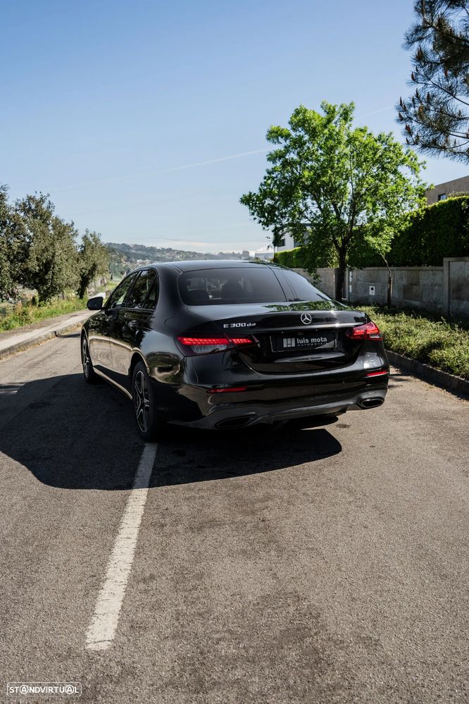 Mercedes-Benz E 300 de AMG Line - 16