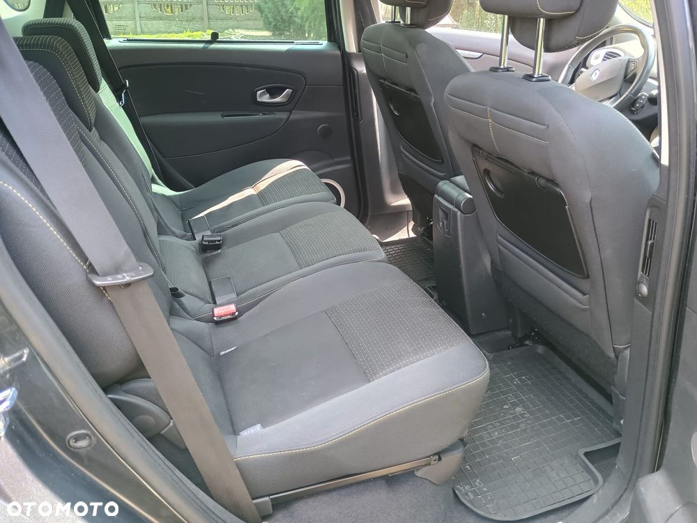 Renault Scenic dCi 130 FAP Luxe - 12
