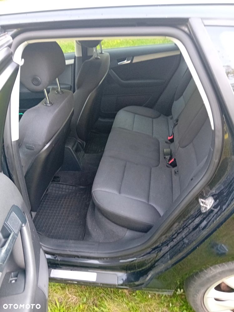 Audi A3 Sportback 1.6 TDI DPF Ambition - 8