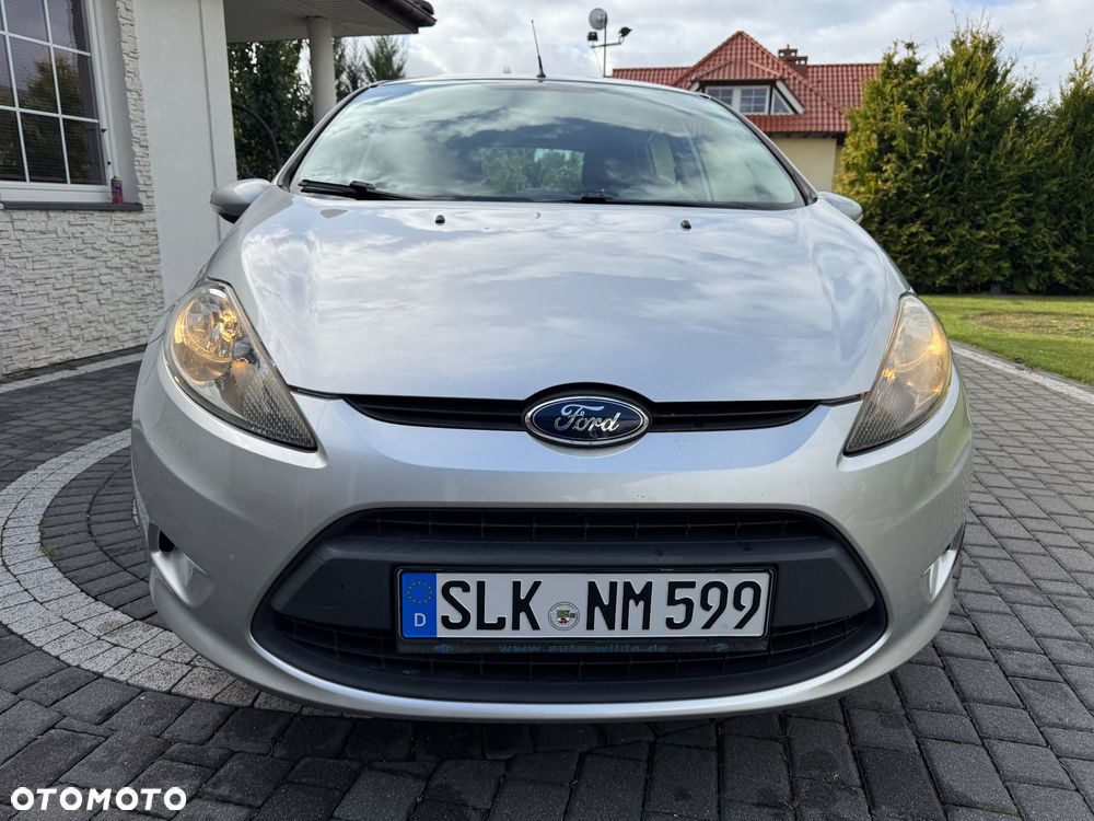 Ford Fiesta 1.25 Ambiente EU5 - 2