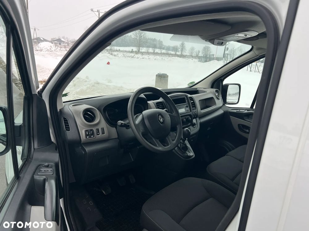 Renault Trafic - 8
