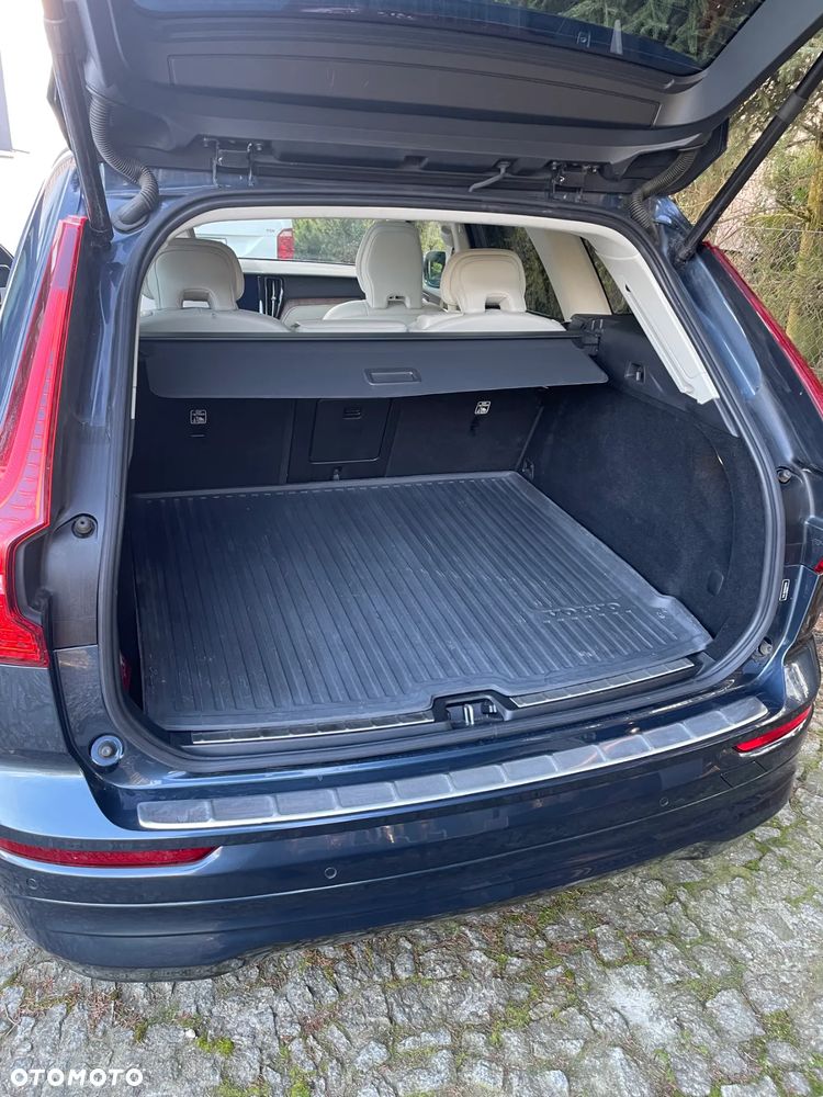 Volvo XC 60 B5 B AWD Geartronic Inscription - 9