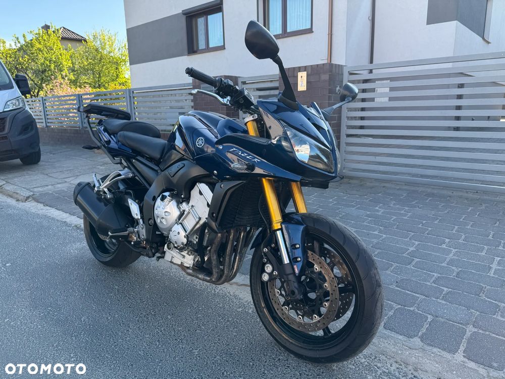 Yamaha FZ - 26