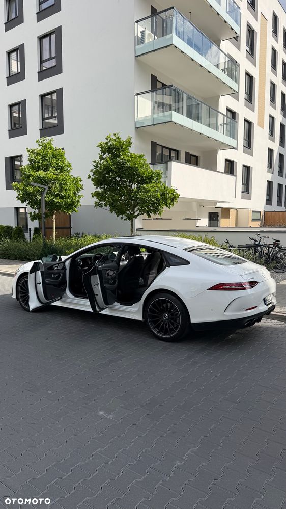 Mercedes-Benz AMG GT 53 4Matic+ Speedshift TCT 9G - 16
