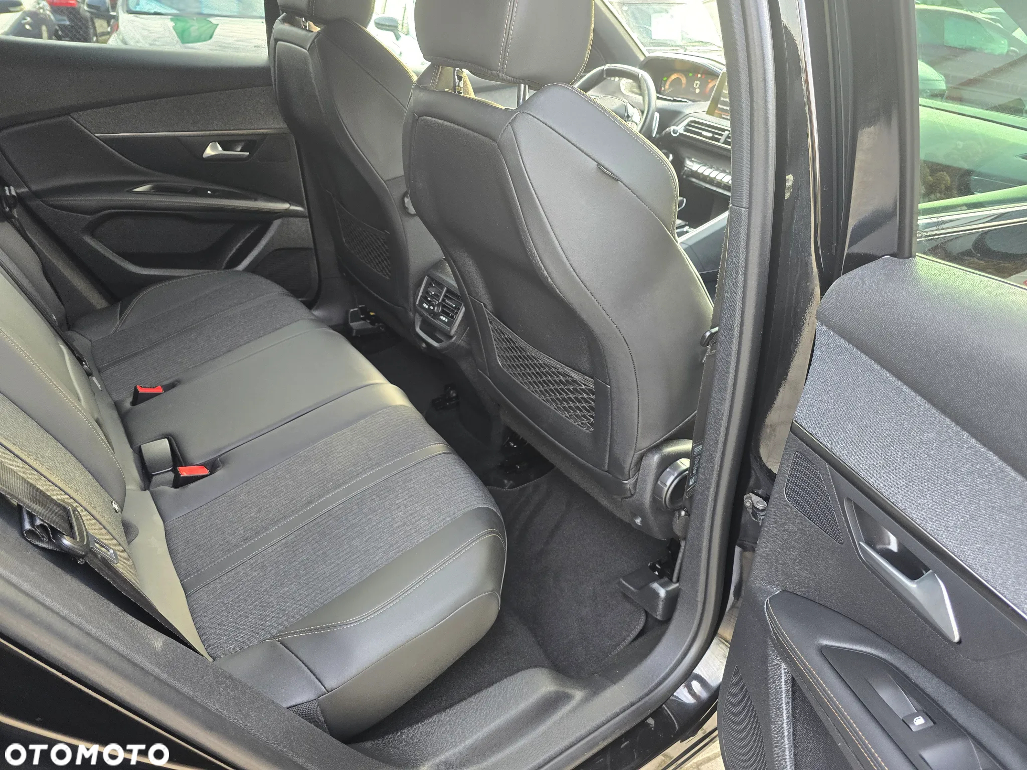Peugeot 3008 - 10