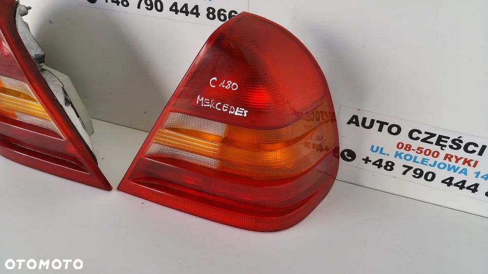Mercedes-Benz C klasa W202 C180 Lampa tył Prawa Lewa Strona - 2