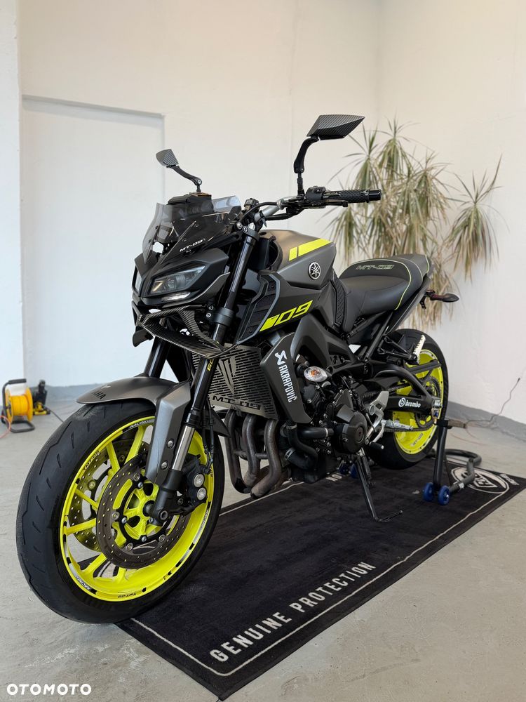 Yamaha MT - 6