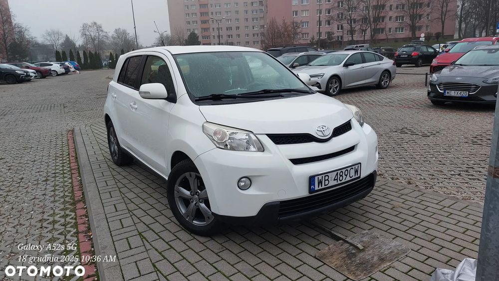 Toyota Urban Cruiser 1.4 D-4D 4x4 Life - 1