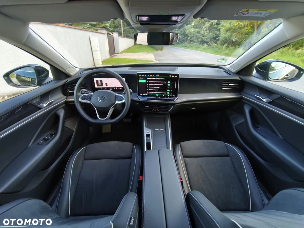 Volkswagen Passat 2.0 TDI SCR Business DSG - 14