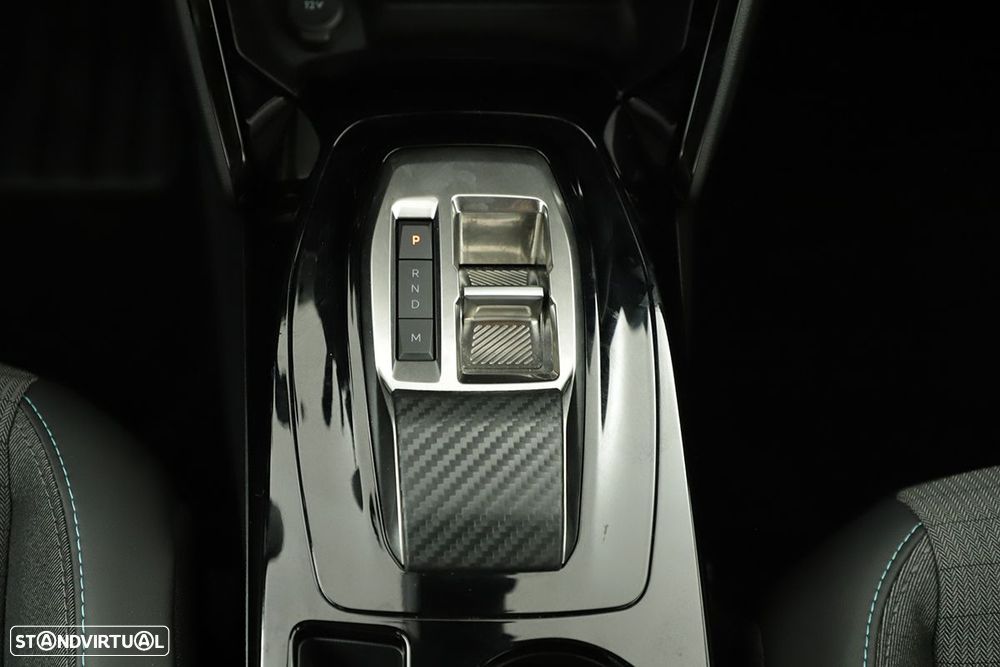 Peugeot 2008 1.2 PureTech Allure EAT8 - 13