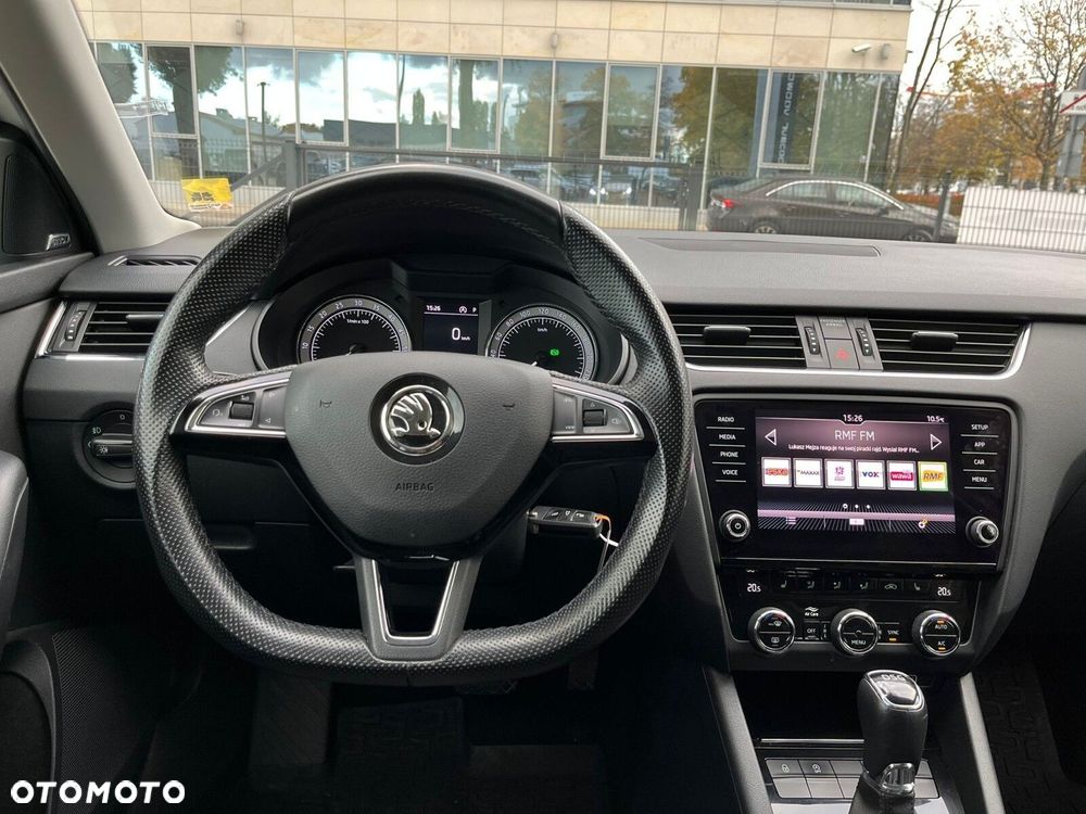 Skoda Octavia 2.0 TDI Style DSG - 18