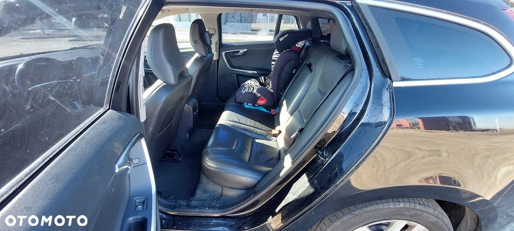 Volvo V60 - 8
