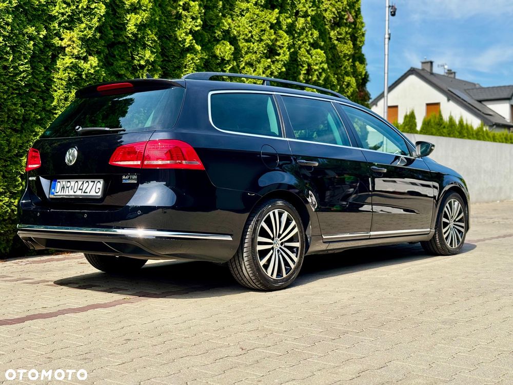 Volkswagen Passat 2.0 TDI Comfortline - 13