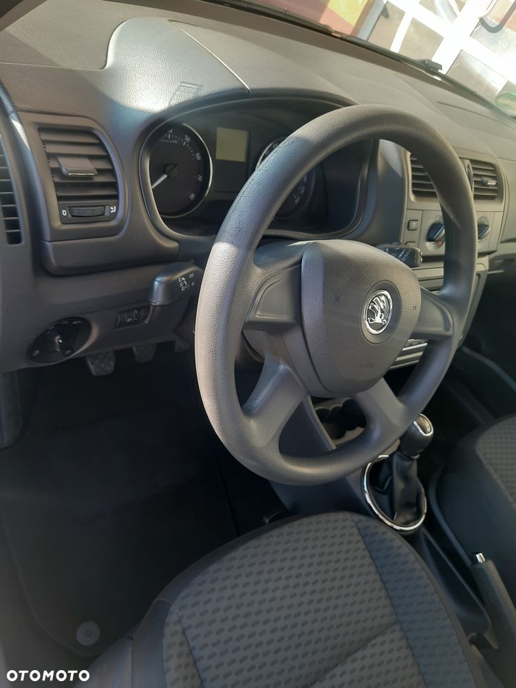 Skoda Roomster 1.2 Active - 9
