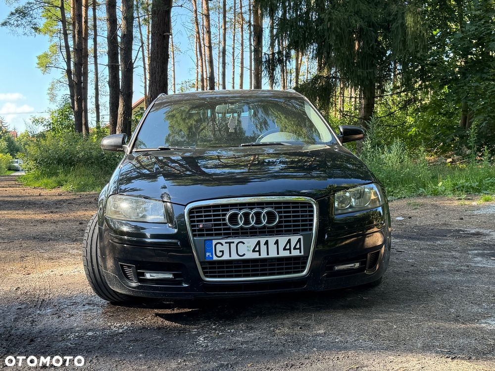 Audi A3 Sportback - 2