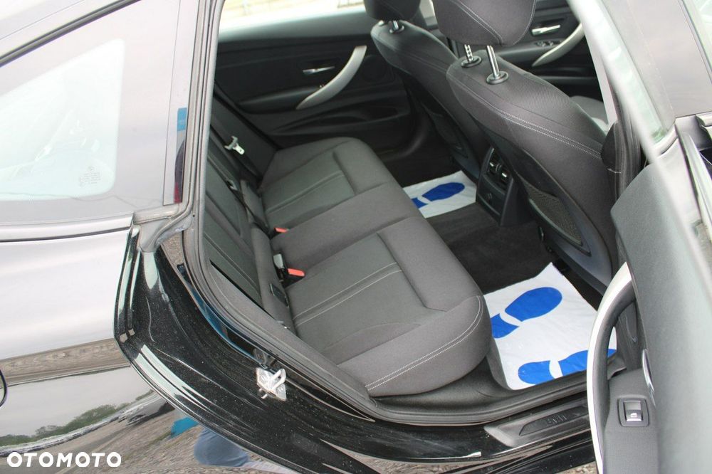 BMW 3GT - 33
