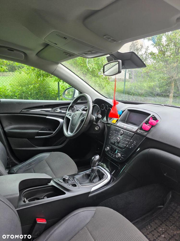 Opel Insignia 2.0 CDTI - 6