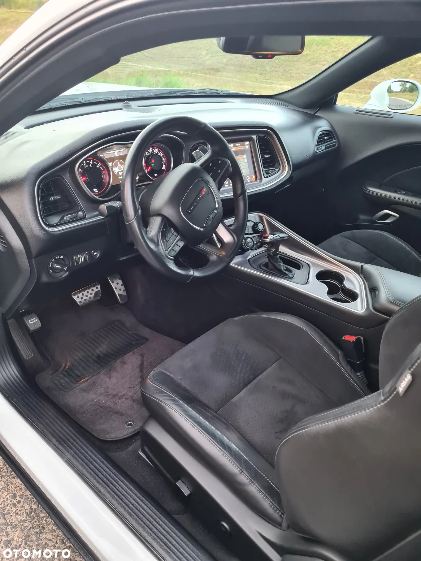 Dodge Challenger 5.7 R/T - 9