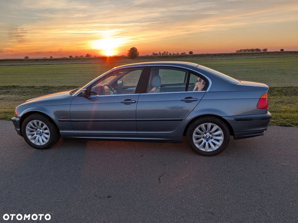 BMW Seria 3 - 7