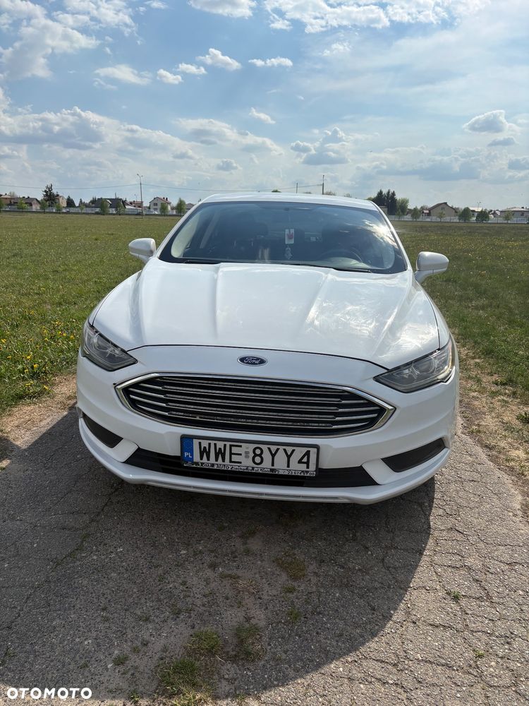 Ford Fusion - 10