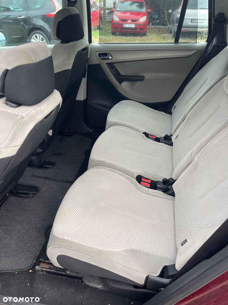 Citroën C4 Picasso - 8