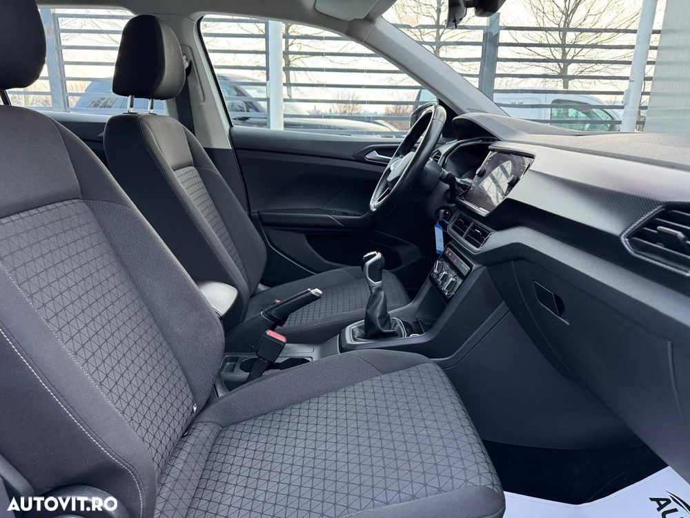 Volkswagen T-Cross 1.0 TSI OPF - 9