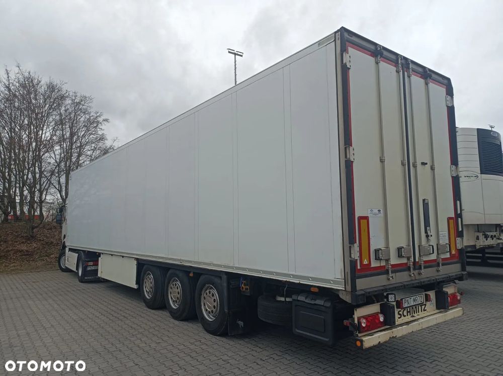 Renault T520 - 33