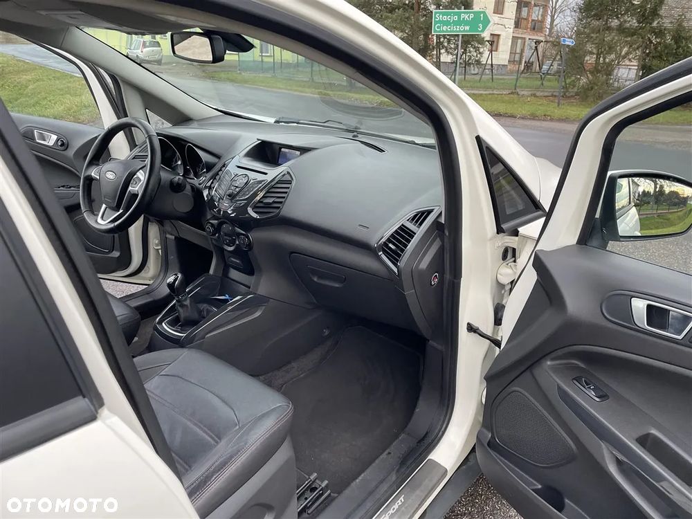 Ford EcoSport - 28