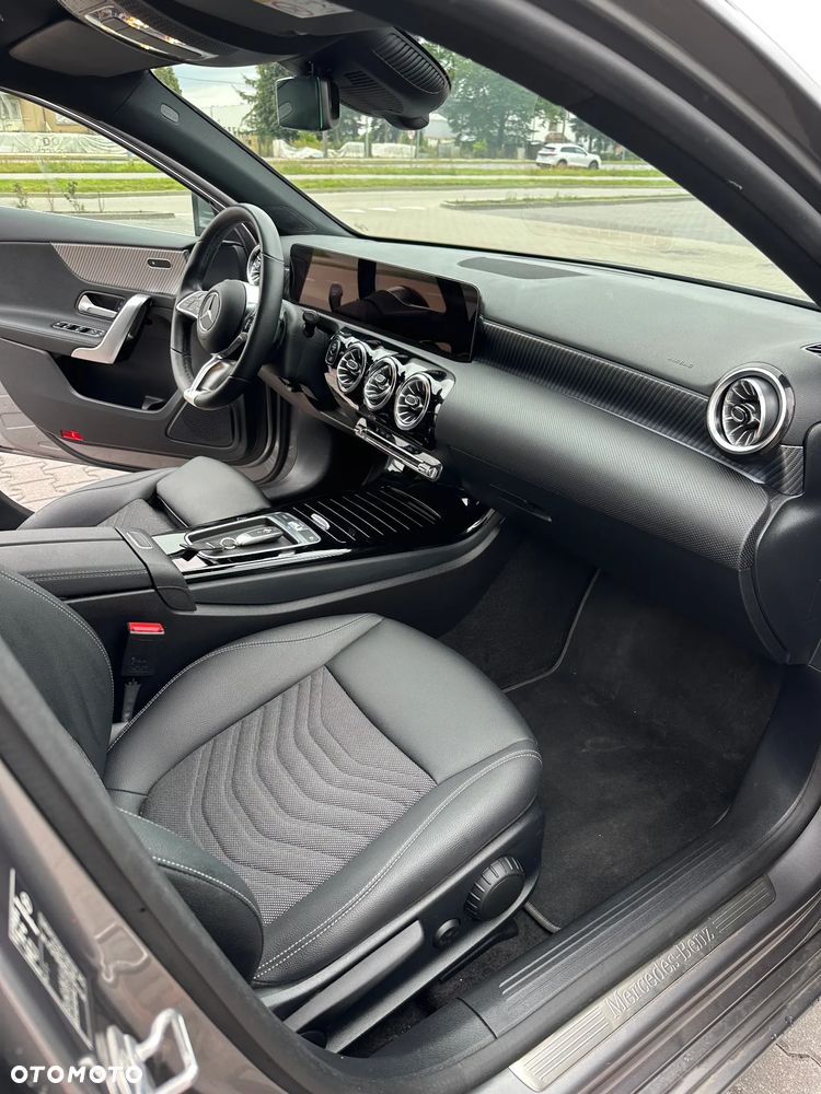Mercedes-Benz Klasa A 200 Progressive 7G-DCT - 11