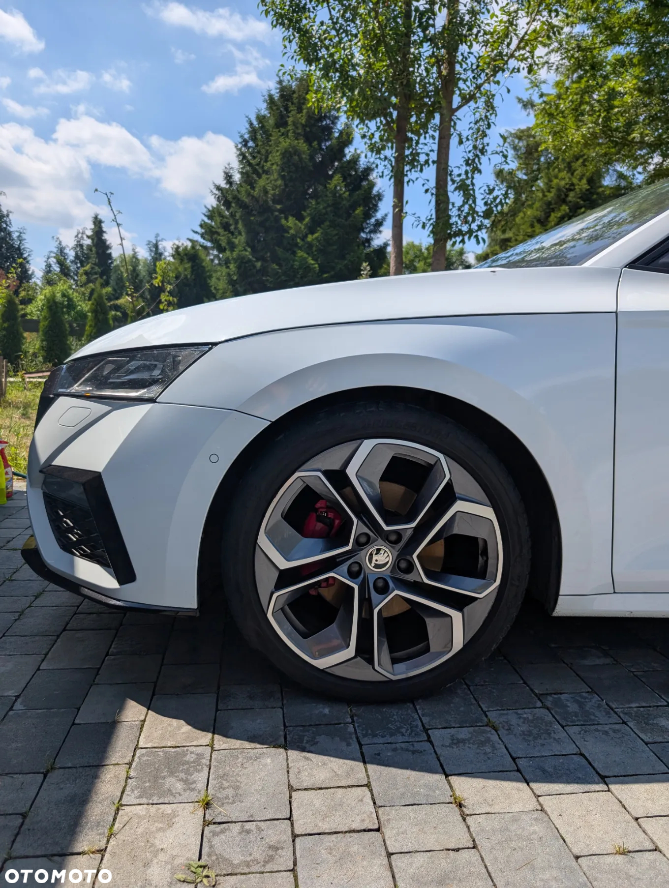 Skoda Octavia Combi 2.0 TDI DSG 4x4 RS Plus - 4