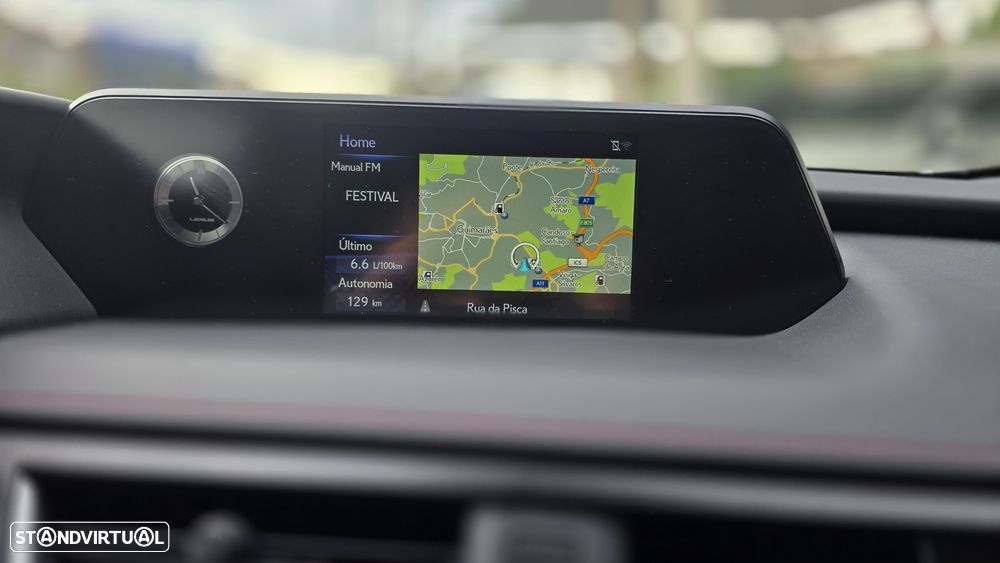 Lexus UX 250h F Sport - 18