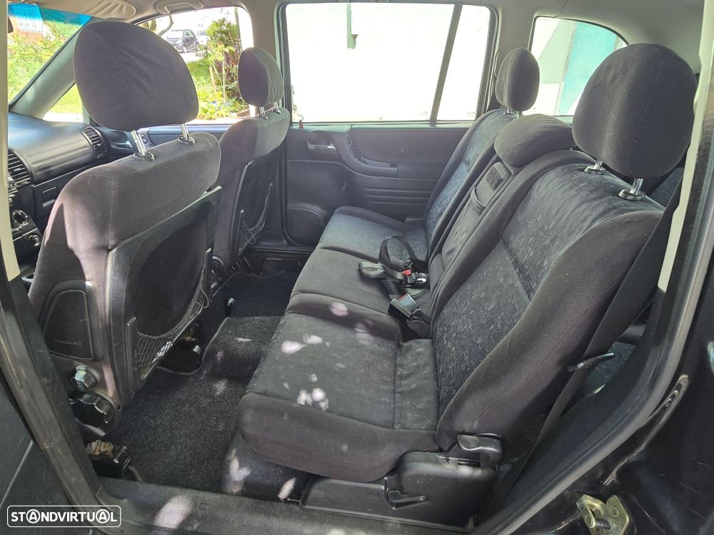 Opel Zafira 1.6 Elegance - 11